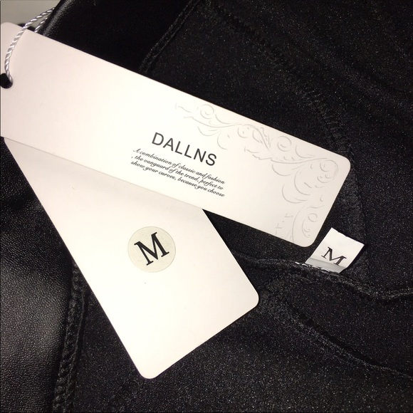 Dallns Black Faux Leather Shaping Push Up Pants NWT - Picture 14 of 14